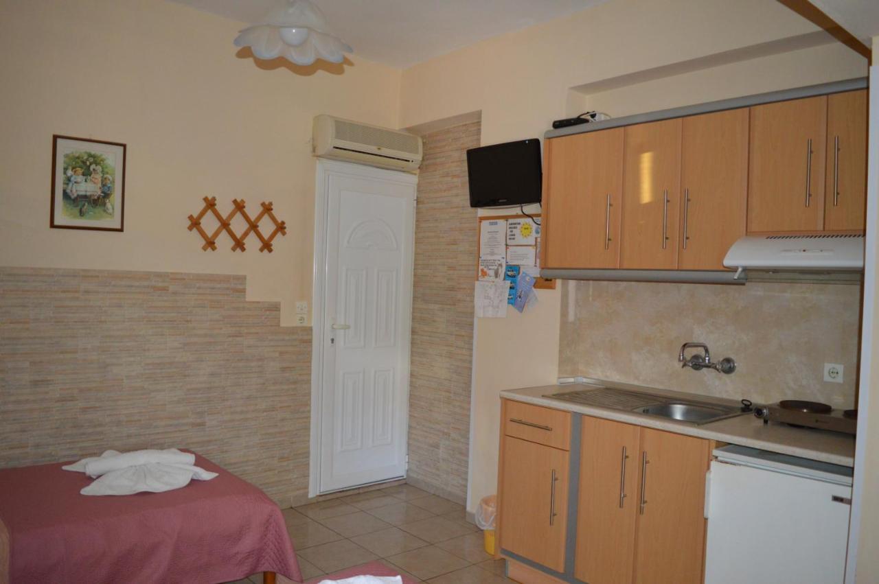 Aparthotel Anaxos Gardens Zewnętrze zdjęcie